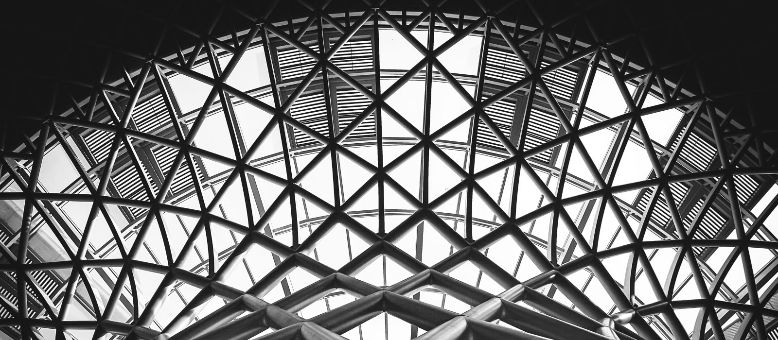 <p>Fabricaci&oacute;n y dise&ntilde;o <br />a medida</p>